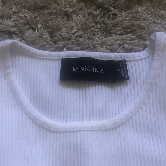 Like new condition size small mink pink crop top! - Picture 4 of 4